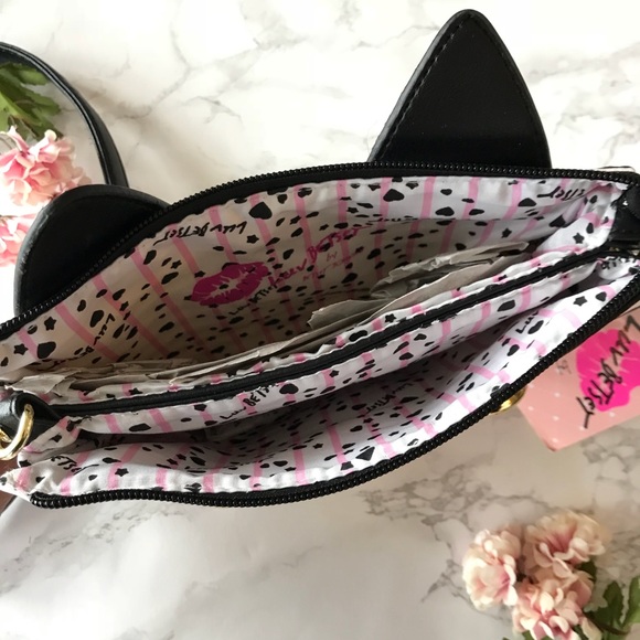 LUV Betsey Johnson Crossbody Purse - Picture 6 of 7